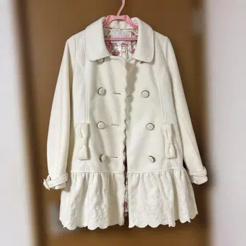 LIZ LIZA 화이트 코트