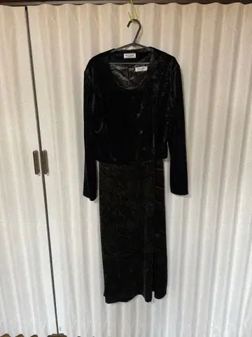 블랙 셋업 벨로아 PLAY CHESS SENSIBLE