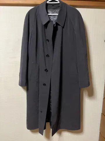 다크 그레이 스텐카라 코트