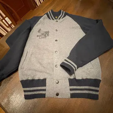 DEUX VISAGE 바시티 자켓 새상품급 S