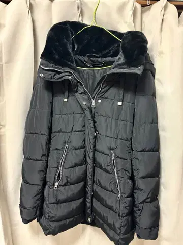 ZARA 블랙 자켓 M