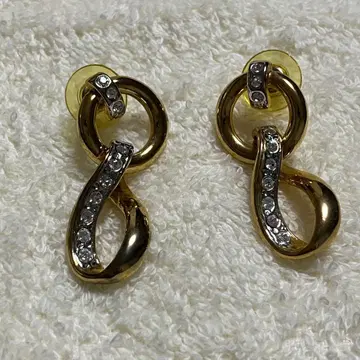 골드 무한대 디자인 귀걸이