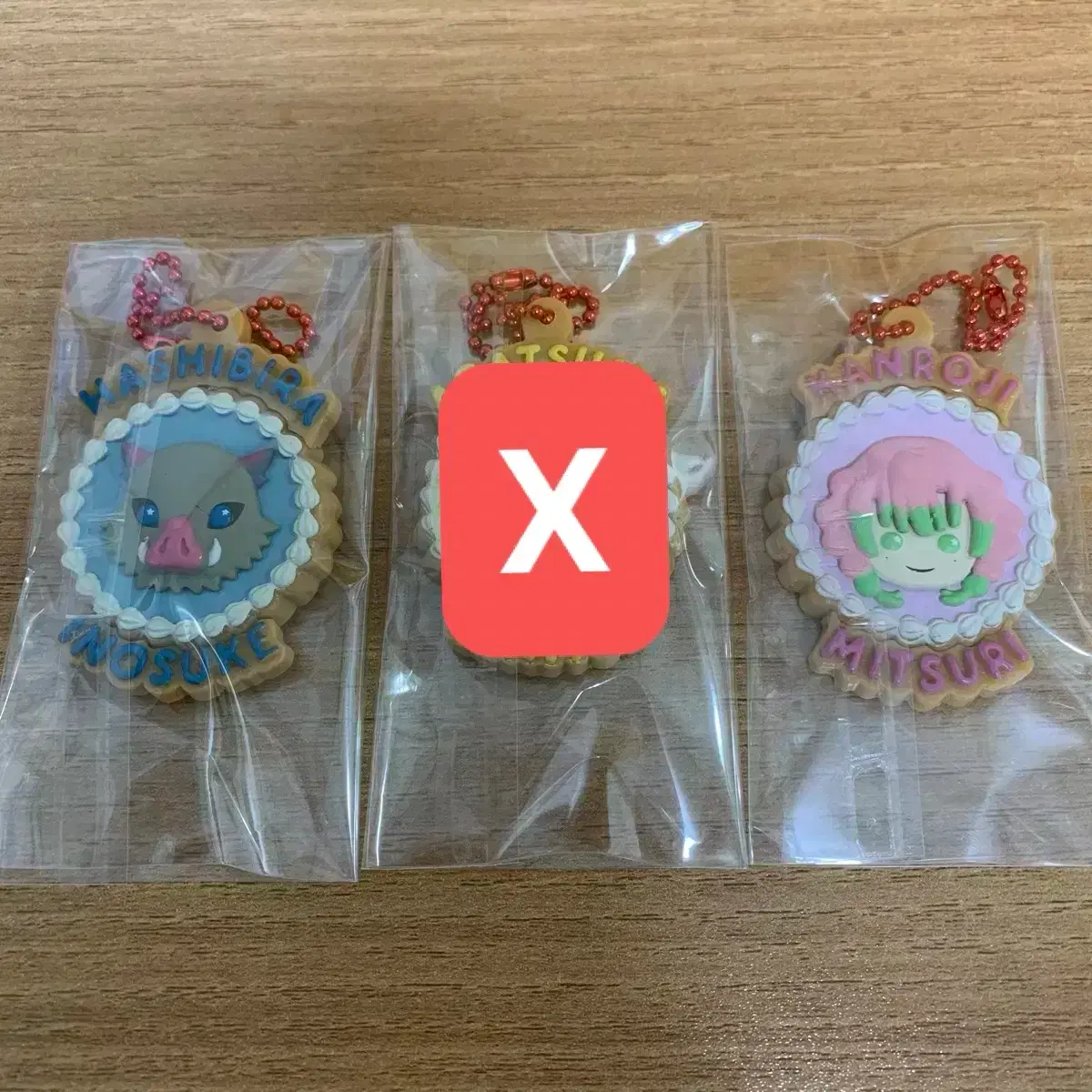 Demon Slayer Puchi Break Cookie Keyring Gacha Inosuke/Zenitsu/Mitsuri