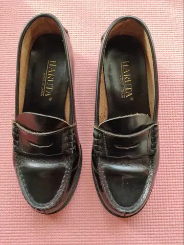 HARUTA 블랙 로퍼 슬립온