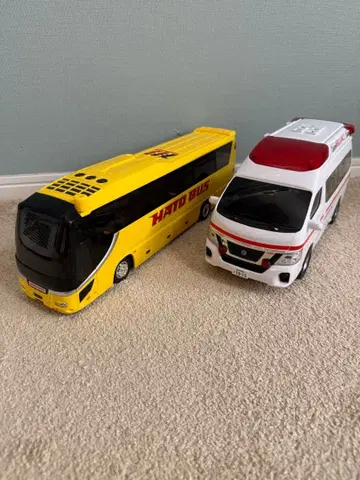 구급차와 HATOBSU 2세트