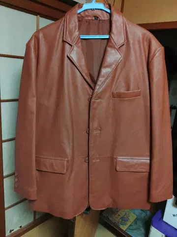 브라운색 돼지 가죽 싱글 브레스 자켓