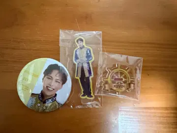 BUDDiiS 케빈 아크릴 스탠드 캔 배지