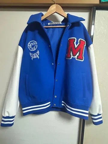 베이비 왈큐레 ANNA SUINYC 콜라보 바시티 자켓