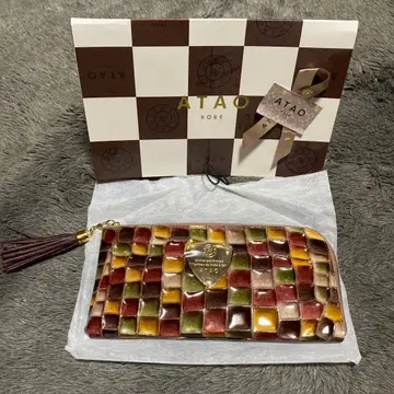 ATAO 에나멜 타일풍 장지갑 멀티 컬러 새상품 미사용품