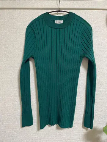 하이크 HYKE 크루넥 리브 니트 그린