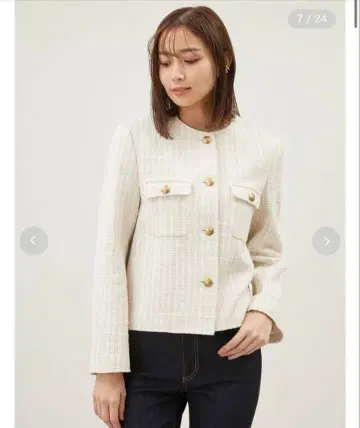 미라 오웬 플랩 디자인 금장 버튼 트위드 자켓