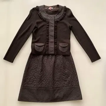 TO BE CHIC 투비시크 니트 상의 & 스커트 셋업