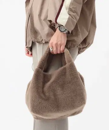 AP studio 에코 퍼 백 브라운