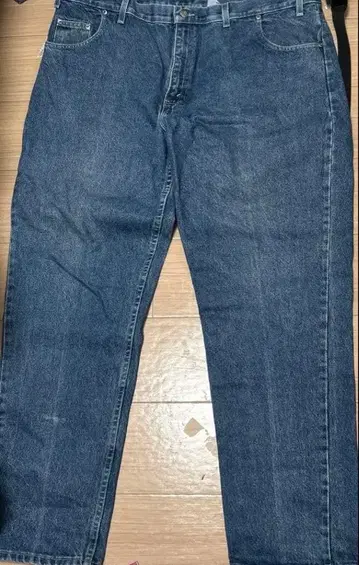 존나 큰 청바지