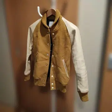 markaware 바시티 자켓