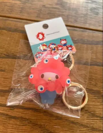 산리오 만박 클리어 키링 / 마이멜로디 x 미야쿠미야쿠 마스코트