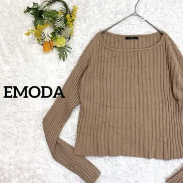 [ 에모다 ] 리브 크롭 니트 스웨터 보트넥 카멜 프리