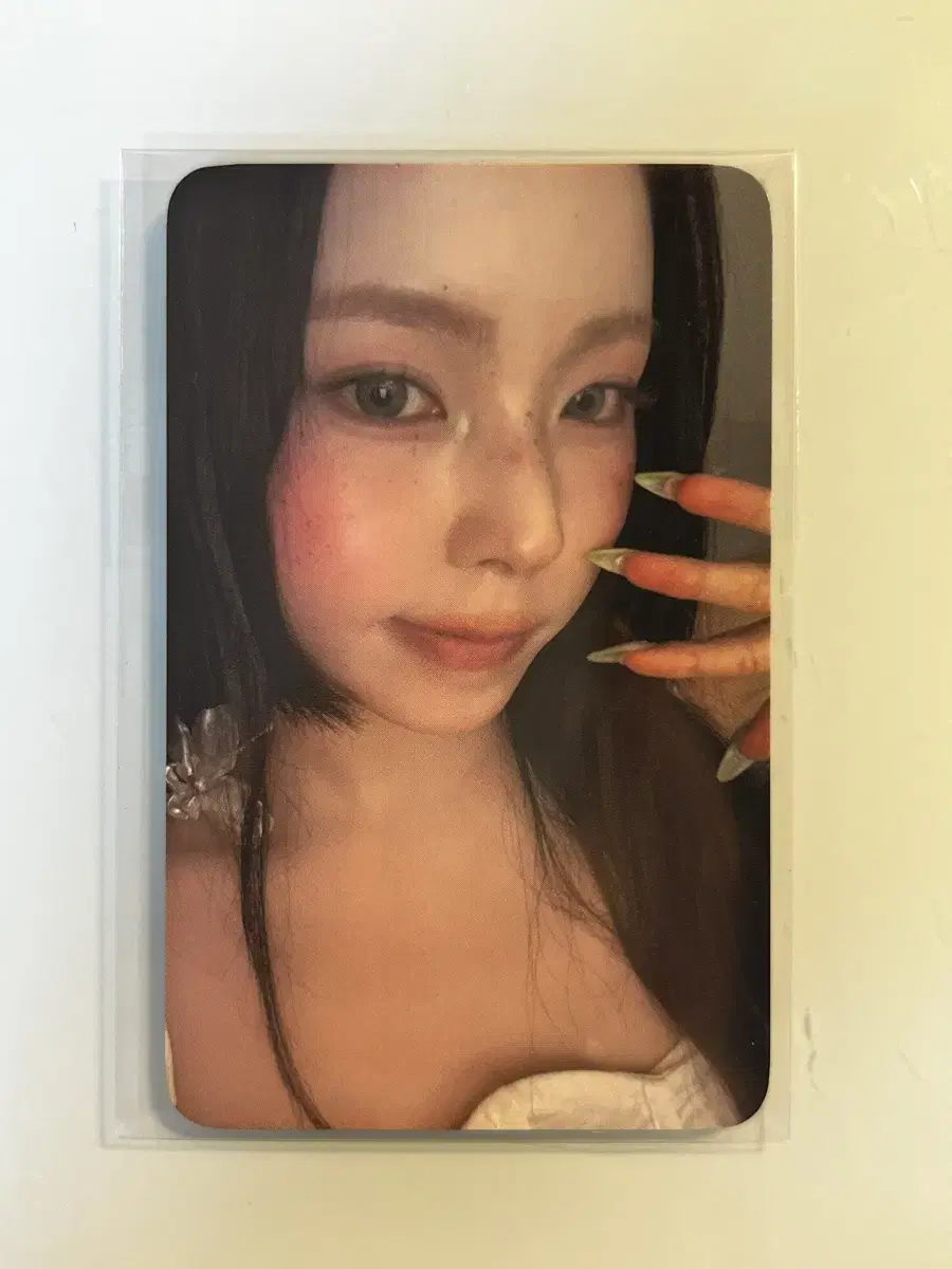 Nmixx kyujin Blue Valentine Fanshop pre-order benefit