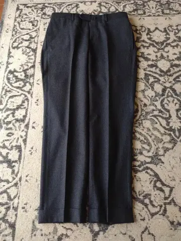 다크 그레이 슬랙스 울 혼방