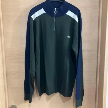 라코스테 LACOSTE 하이넥 스웨터 US XS 중고품