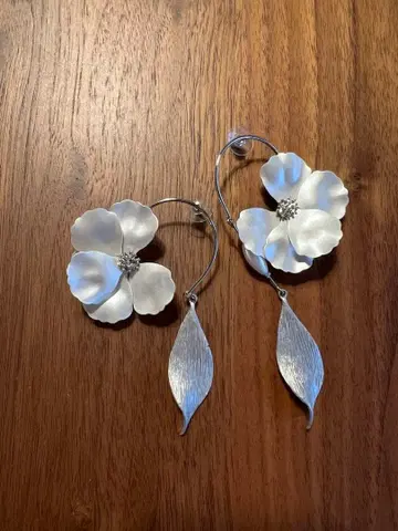 emile&k 아네모네 귀걸이 실버 브라이덜