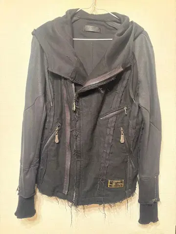 Lyn maison JACKROSE 블랙 프린지 가공 자켓