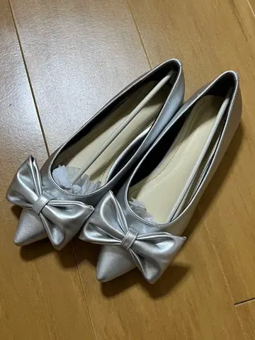 Heather 리본 플랫 펌프스