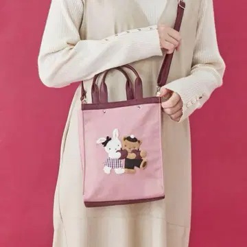 [ 새상품 미사용 ] 파밀리아 VIPDAY 한정판 숄더백