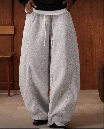 새상품 남성용 스웨트 팬츠 라이트 그레이 M 사이즈