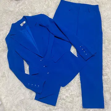 셋업 수트 여성용 로얄 블루 미사용급 사이즈 S 의상 파랑