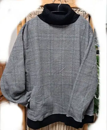 PLUS ONE 체크 무늬 속기모 터틀넥 M