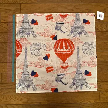 오사카 간사이 박람회 프랑스관 에펠탑과 기구