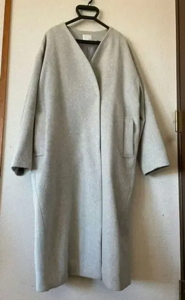 LOWRYS FARM 그레이 롱 코트 울