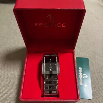 ESSENCE 손목시계