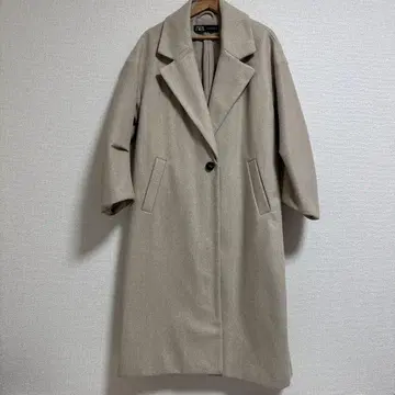 ZARA 롱 코트 화이트