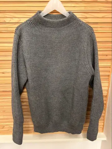 ANDERSEN-ANDERSEN 그레이 크루넥 스웨터