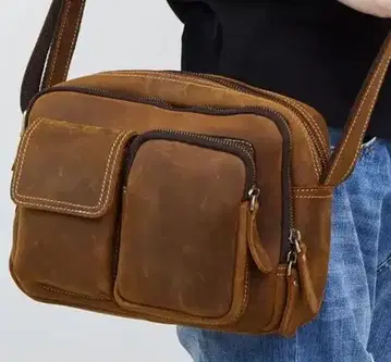 브라운 가죽 숄더백