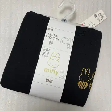 유니클로 WOMAN 울트라 스트레치 세트 긴팔 블랙 M 사이즈