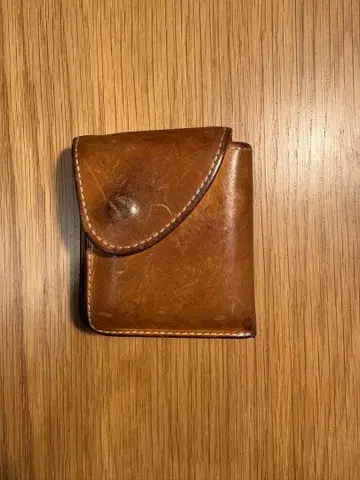 Hender Scheme 지갑