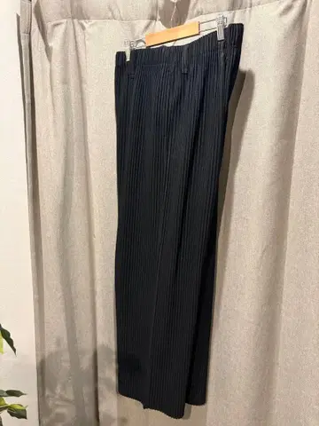 ISSEY MIYAKE TAILORED PLEATS 2 미드나잇 블루