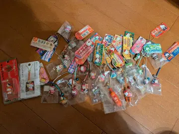 지역 한정 키티 끈 스트랩 등 30개