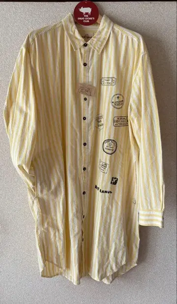 택 포함 드럭 스토어즈 모프마눌 셔츠형 원피스