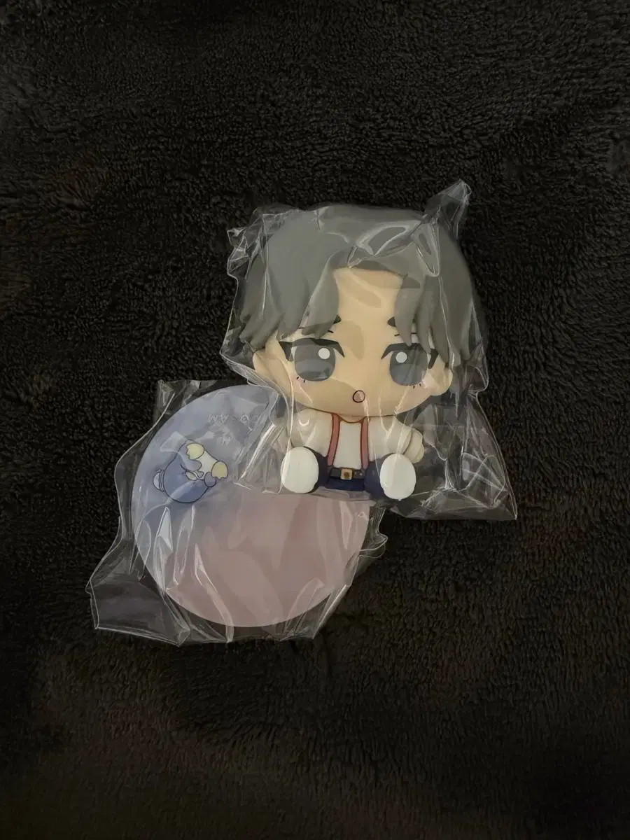 Seventeen Sanrio Figure Vernon