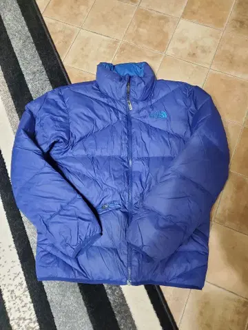 THE NORTH FACE 패셔너블 리버서블 다운 자켓