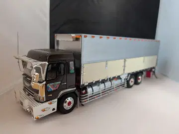 1/32 데코토라 프라모델 완성품