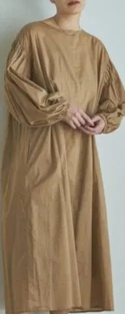 Audrey and John Wad 롱 원피스