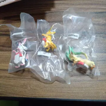 포켓몬 제일복권 F상 리피아&썬더&님피아 3종 세트