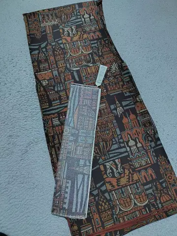 미사용 새상품급 재미있는 패턴 호몬기 기장 155cm