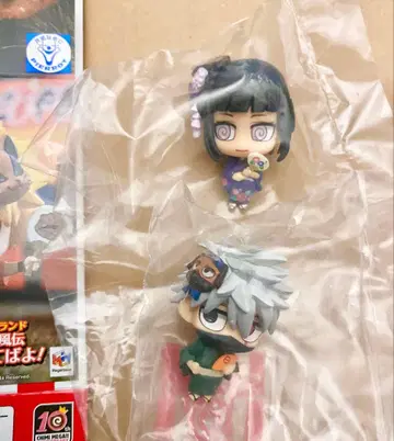 NARUTO 치비메가 10주년 기획 푸치캐릭터랜드 카카시 히나타 2세트