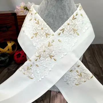 예복 등에 고급스러운 서양풍 디자인의 자수 장식용 깃 일본제 새상품